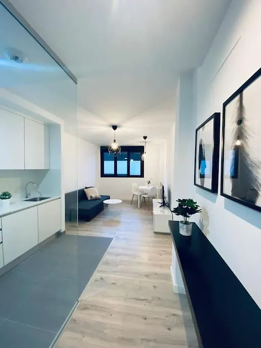 Acogedor Y Comodo Apartamento Con Piscina contacts